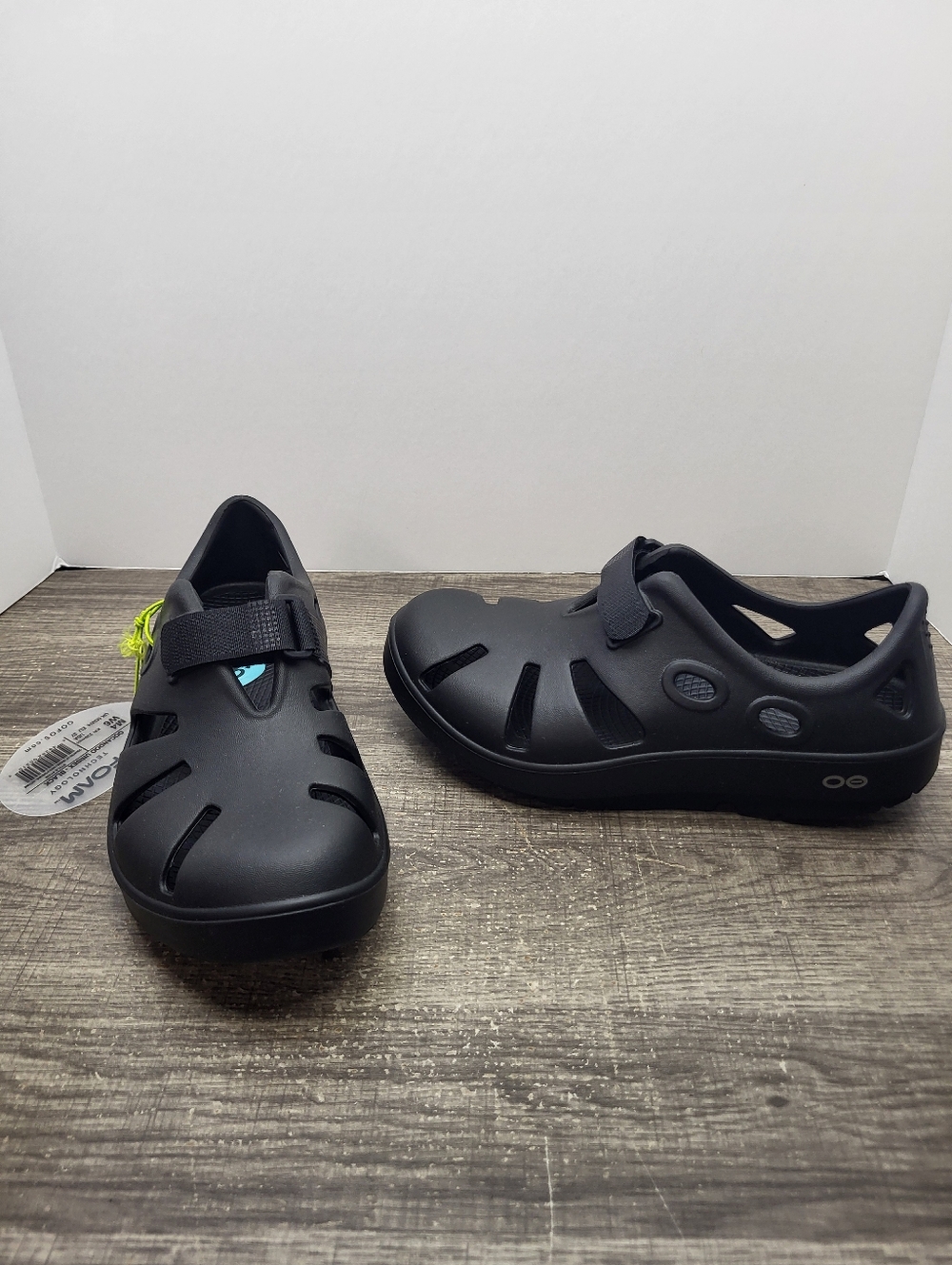 Oofos Oocandoo Recovery Sandals Shoes Black Women's Size 6 New